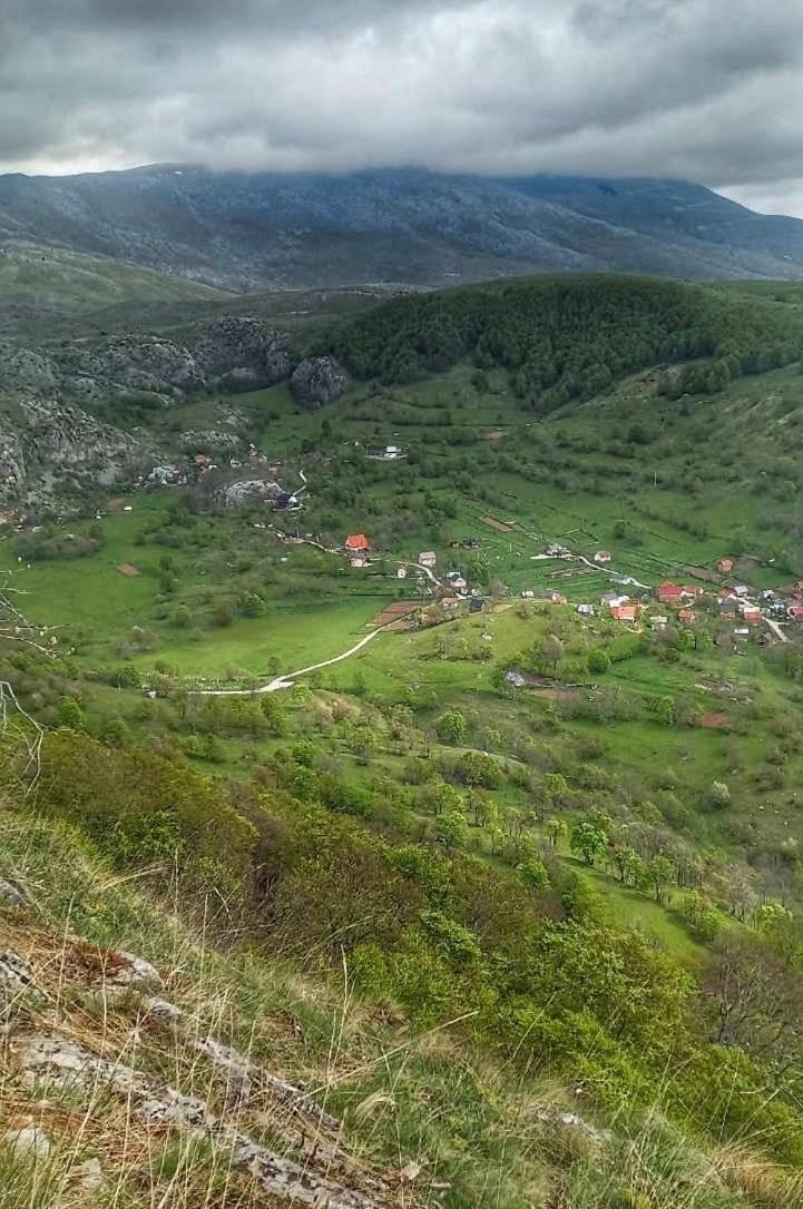 Konak Umoljani 외부 사진